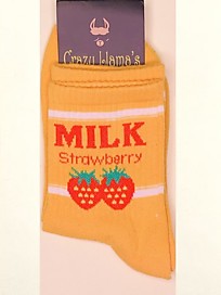 CL-274 Milk Strawberry на жёлтом